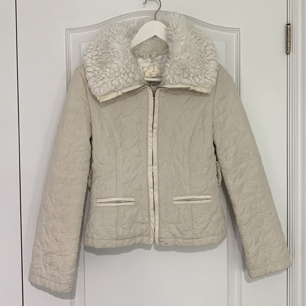 Do&Be Cream Faux Fur Collar Jacket